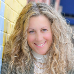 Portrait of Emily Sachs Wong